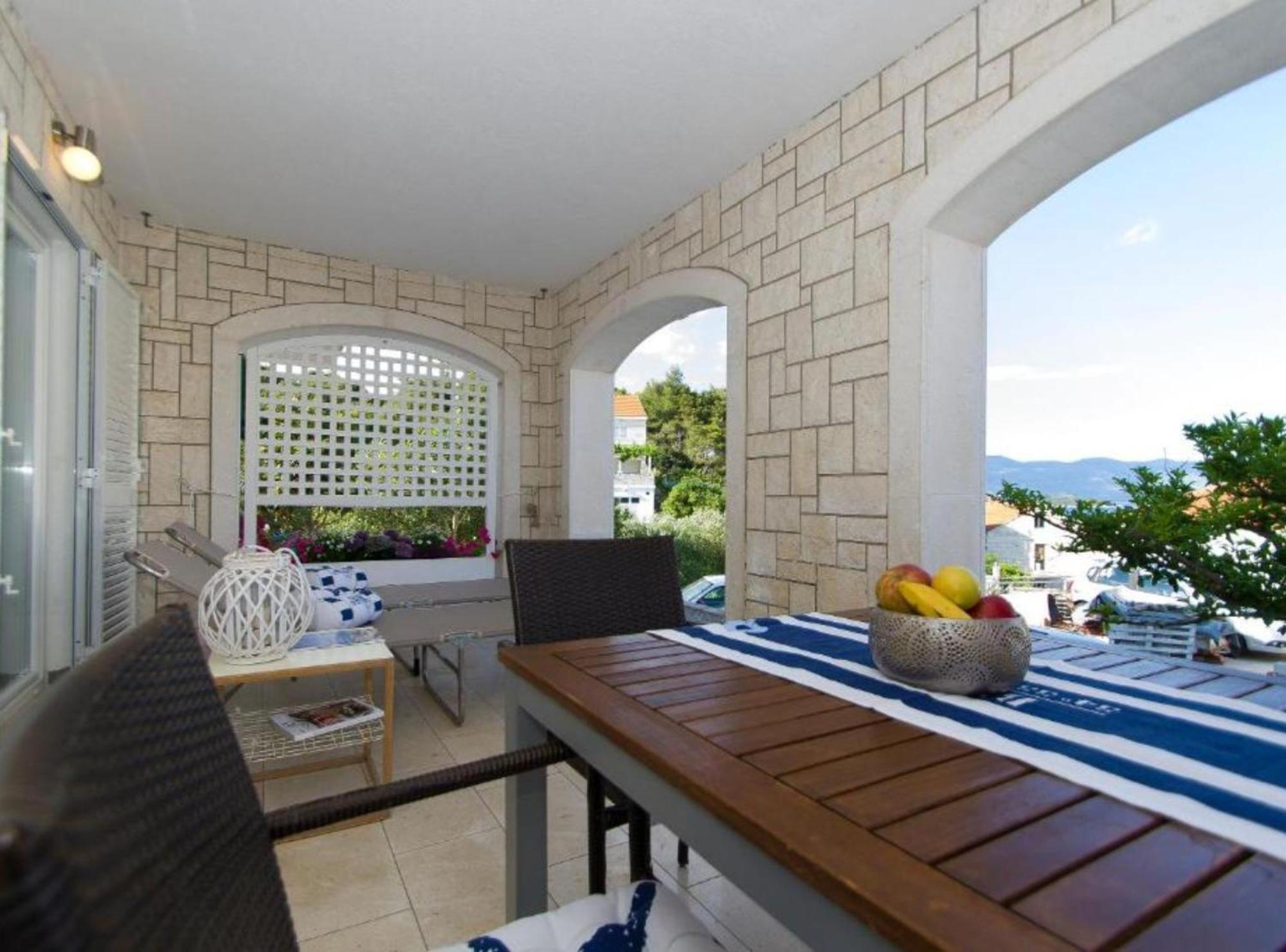 Apartments Villa Olea Лумбарда Экстерьер фото